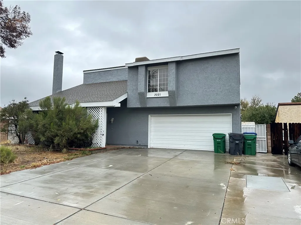 3021 Limewood, Lancaster, California 93536 home-pic-1